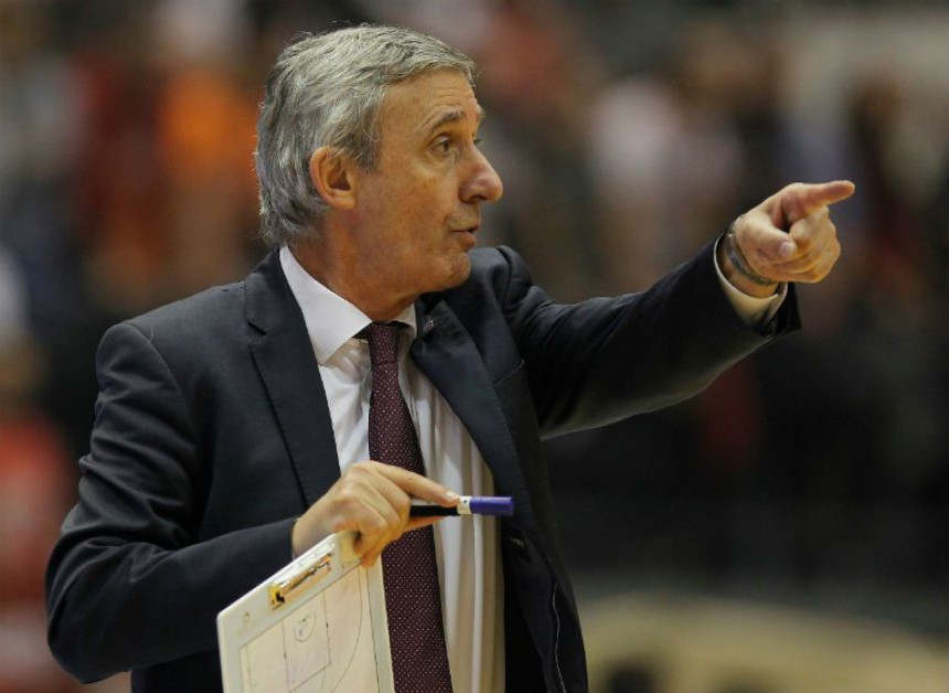 Barselona želi, ''Mister'' Pešić bira...