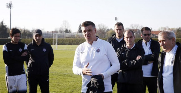 Savo u svlačionici, pa na terenu!