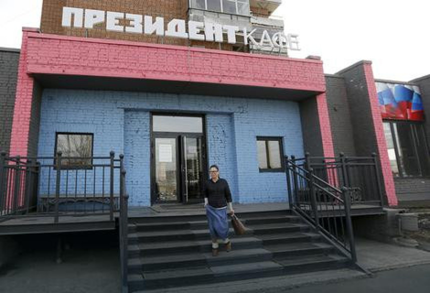 Kafe posvećen Putinu, toalet se zove Obama