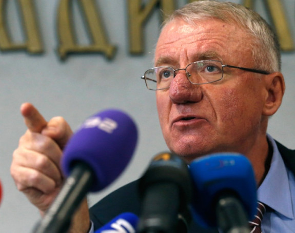 Prljava kampanja Dveri protiv SRS