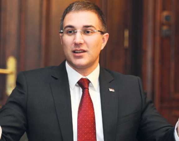 "Opozicija pravi cirkus i uništava dokaze"