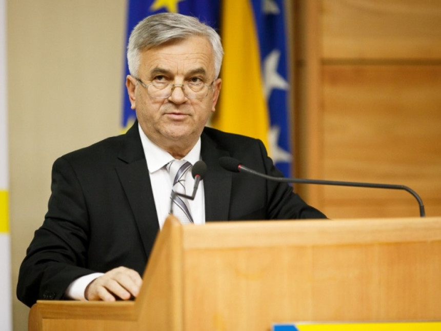 Nema većine za prodaju ''Ljubije''?