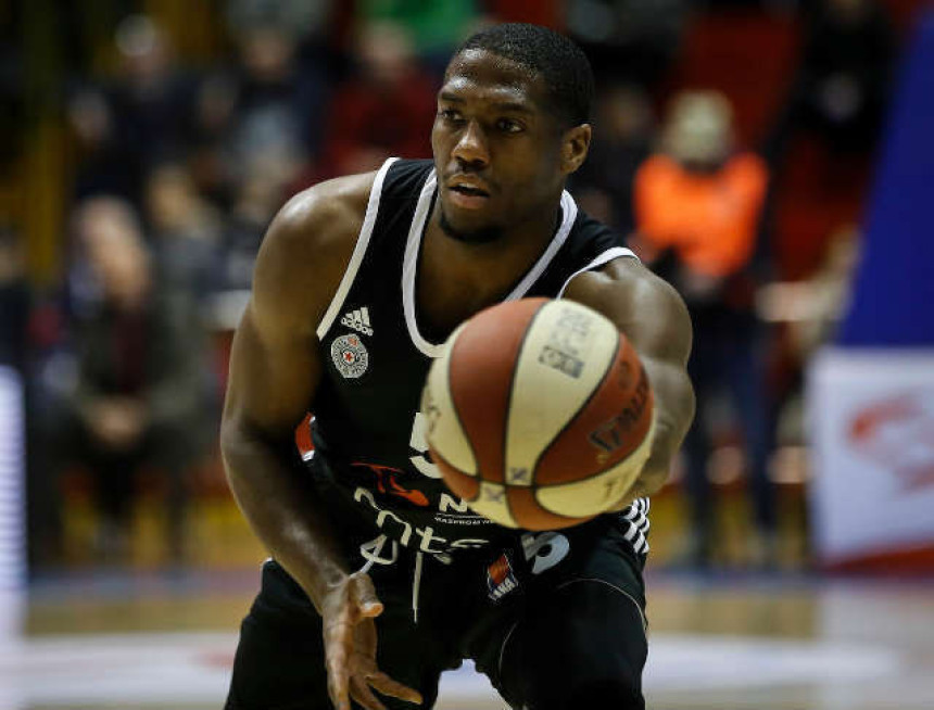 Robinson i dalje u Partizanu, traži se rješenje!