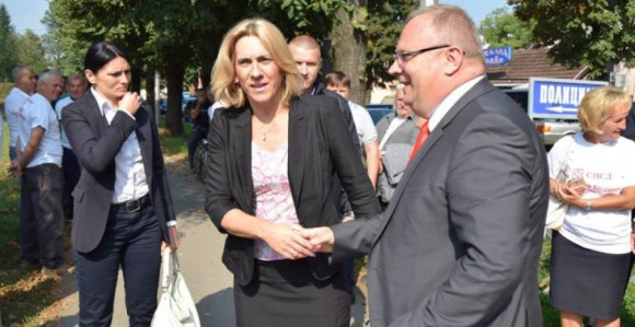 Opšte rasulo SNSD-a u Tesliću