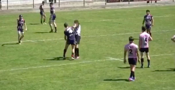 Видео: Избаците га из спорта - послао судију у болницу!