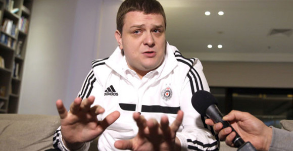 Partizan dužan menadžerima više od milion evra!