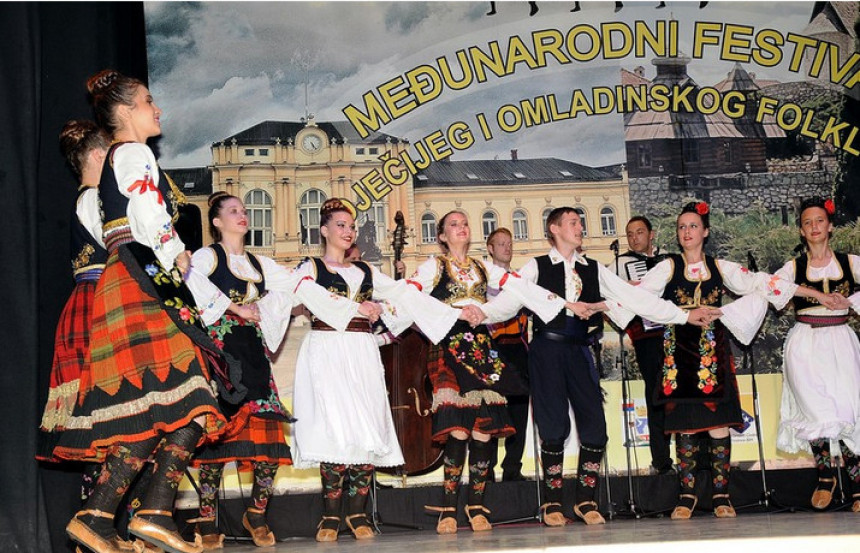 Otvoren Međunarodni festival folklora