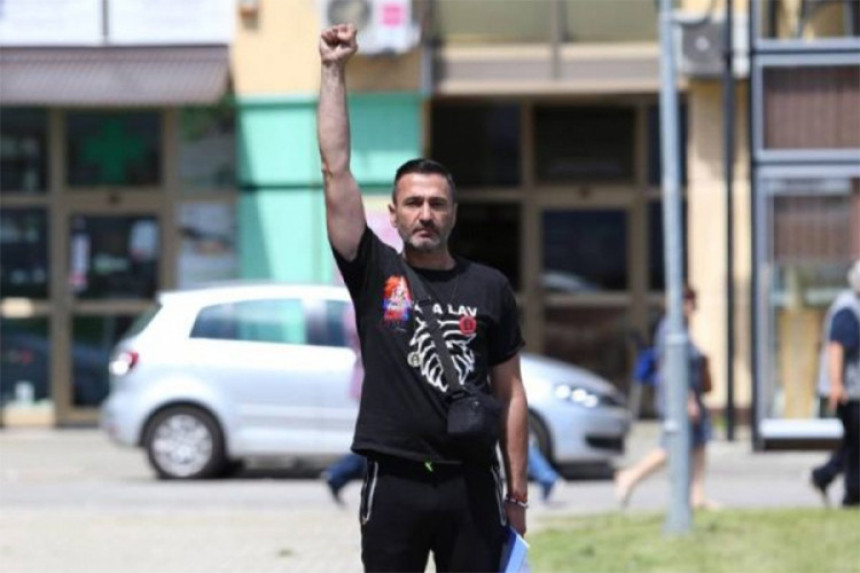 "Ne odustajemo u borbi za istinu"!