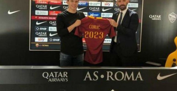 Zvanično: Ćorić je Romin!