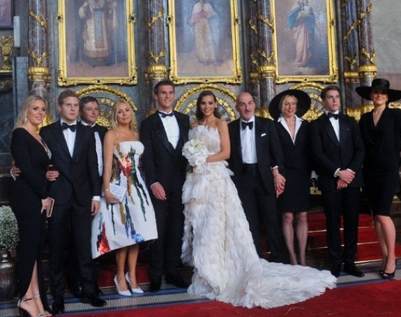 Piksijeva kćerka prevela muža u pravoslavlje 