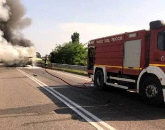 Upućen autobus u Italiju po djecu