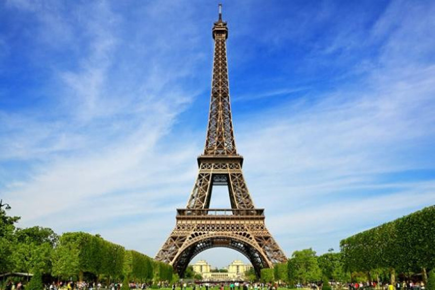 Париз: Ајфелов торањ затворен због штрајка