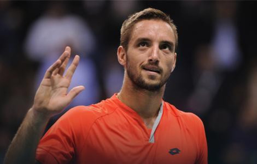 Troicki silovit na startu Vimbldona