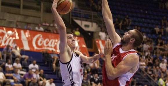 Partizan jača krila: Stigao Majstorović!