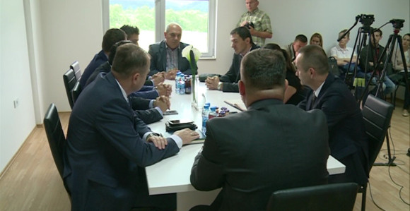 Podrška Tomiću, a počinioce kazniti