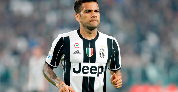 Juventini izvrijeđali Danija Alveša!