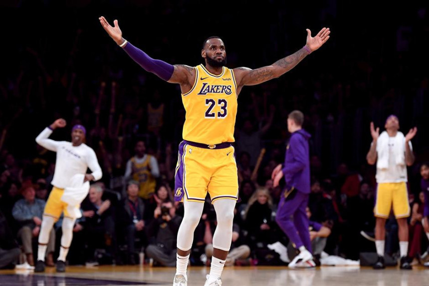 Lejkersi kuvaju nešto veliko!