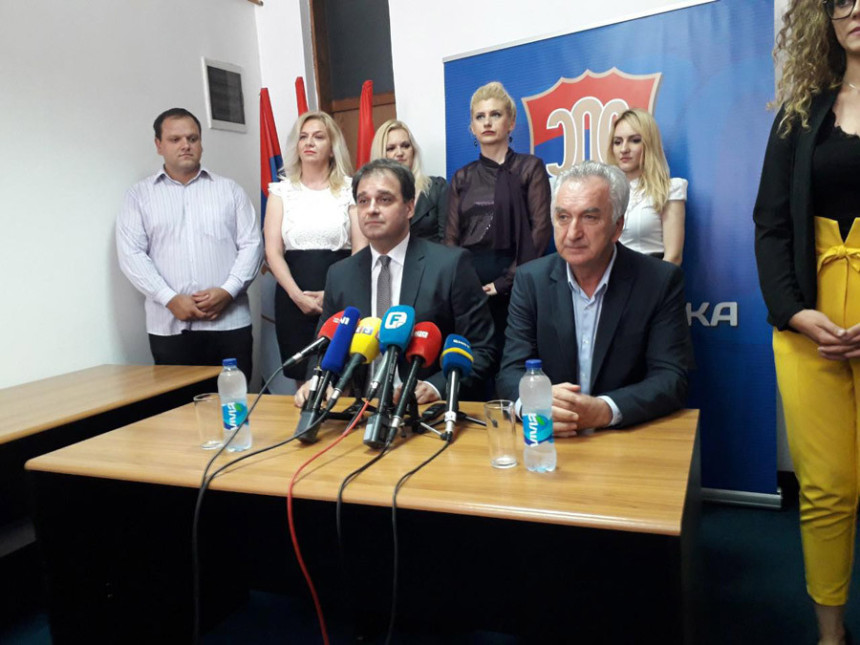 Говедарица подржао Шаровића