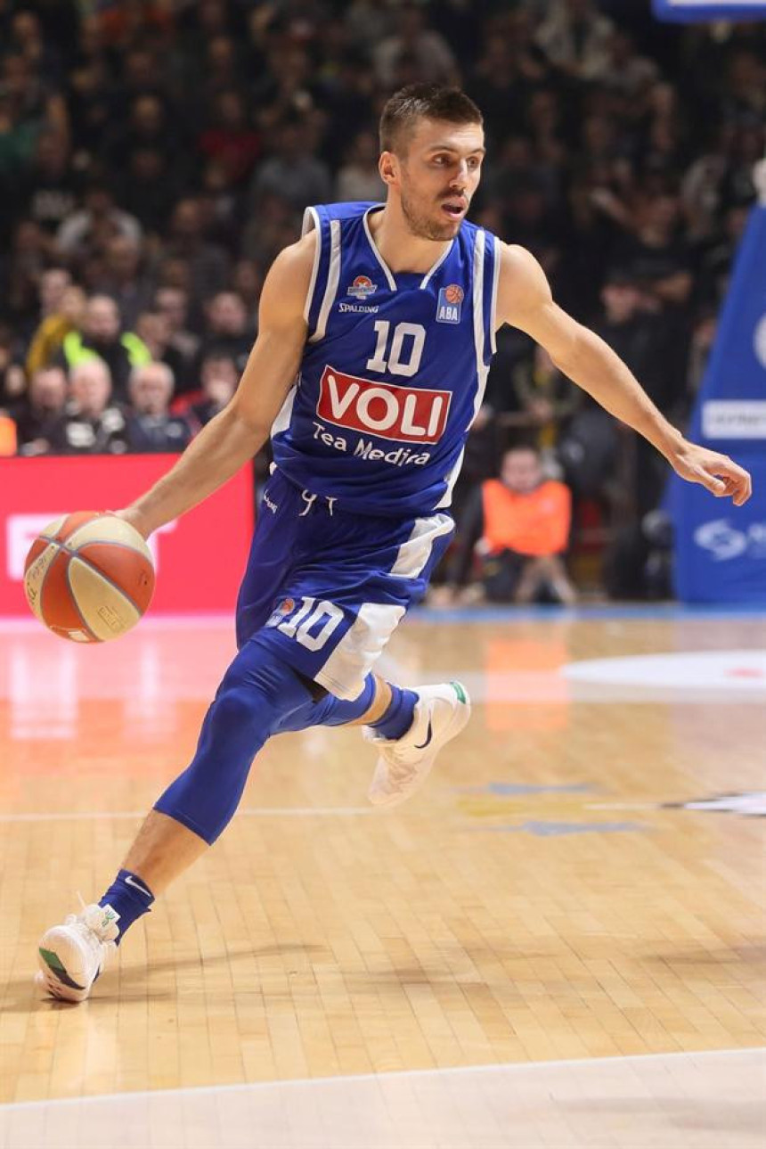 Nemanja Gordić se vraća u Partizan!