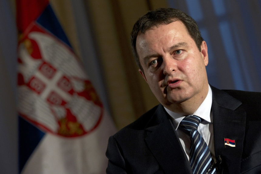 Politika Zagreba je da rehabilituje zločince