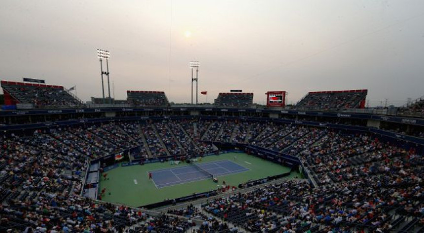 Toronto: Monfis, Raonić, Dimitrov po 2-0!