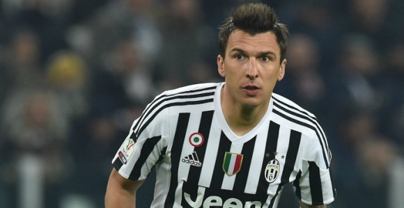 Mandžukić kod Vengera ili Bilića?!