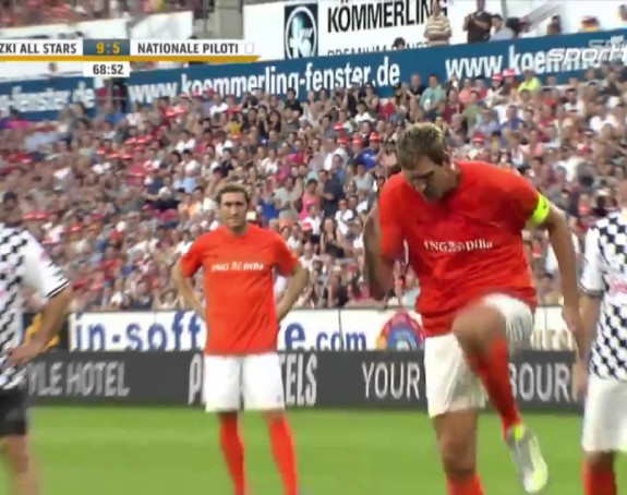 Video: Može li Novicki da šutne gori penal od Zaze?!