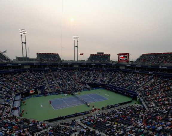 Toronto: Monfis, Raonić, Dimitrov po 2-0!