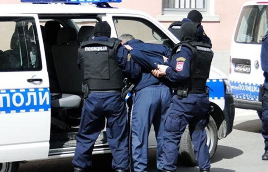 Razbojnici se brane sa slobode