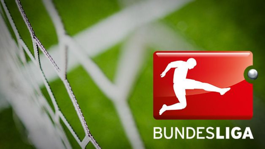 BL: Pobjeda Dortmunda, Šalke poražen u Frankfurtu...