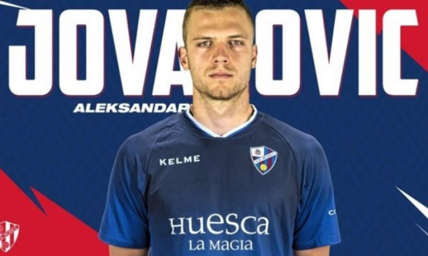 С неба, па у ребра: Јовановић у шпанској Примери!