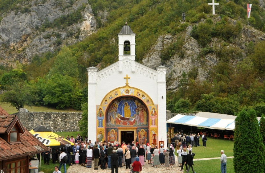 Manastir Dobrun proslavio slavu