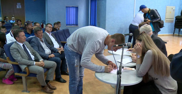 Pomoć đacima za školske dane 