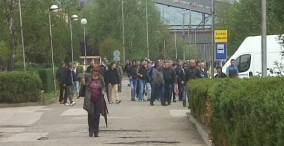 Apel radnika Alumine: Vučiću, pomozi!