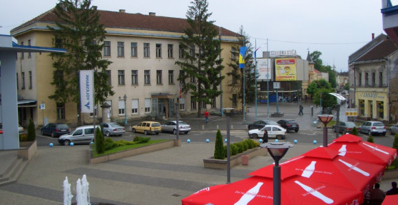 Kozarska Dubica: Raskol zbog DNS-a