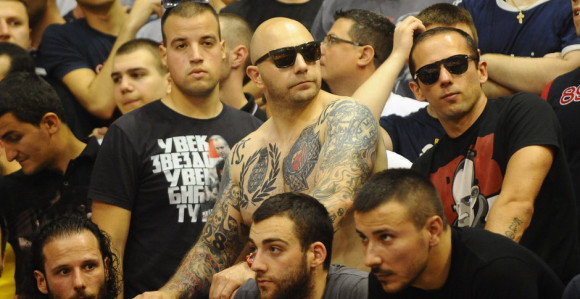 Video: A u Kelnu - Opsadno stanje!