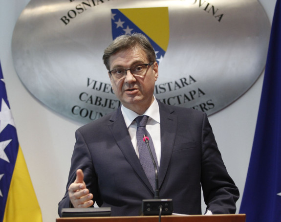 Zvizdić: Košarac obmanjuje javnost