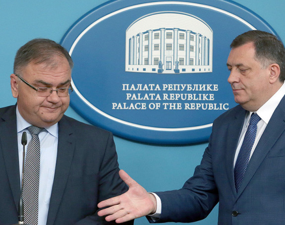 Спорне Додикове игре са Иванићем