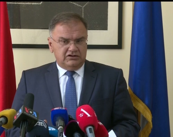 Braniću Davora i Pravdu za Davida