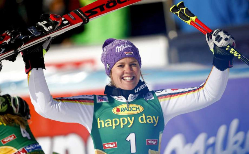 Rebensburg pobijedila na startu ski sezone!
