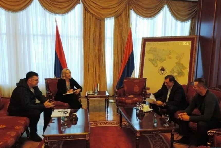Dodik: Dug nije problem Srpske
