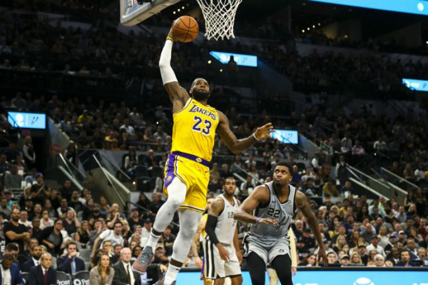 НБА - Листа стријелаца: Леброн прескочио Новицког!