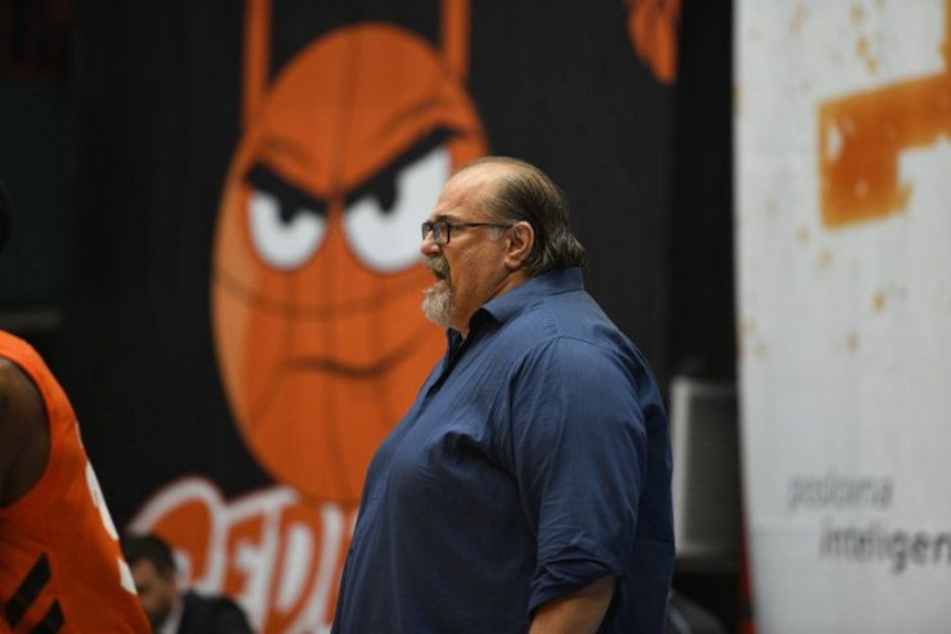 Џикић криви играче и тврди: Лично сам урадио све!