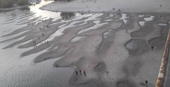 Nizak nivo Dunava blokirao brodove