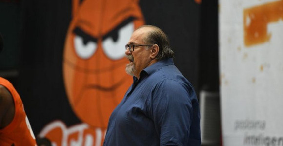 Џикић криви играче и тврди: Лично сам урадио све!