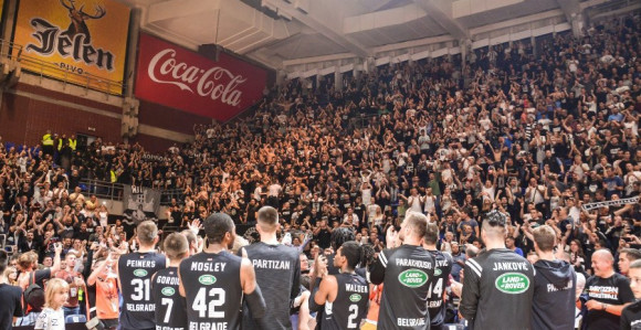 Kazna: Partizan ispašta zbog navijača