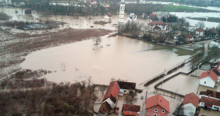 Кад је равница плакала