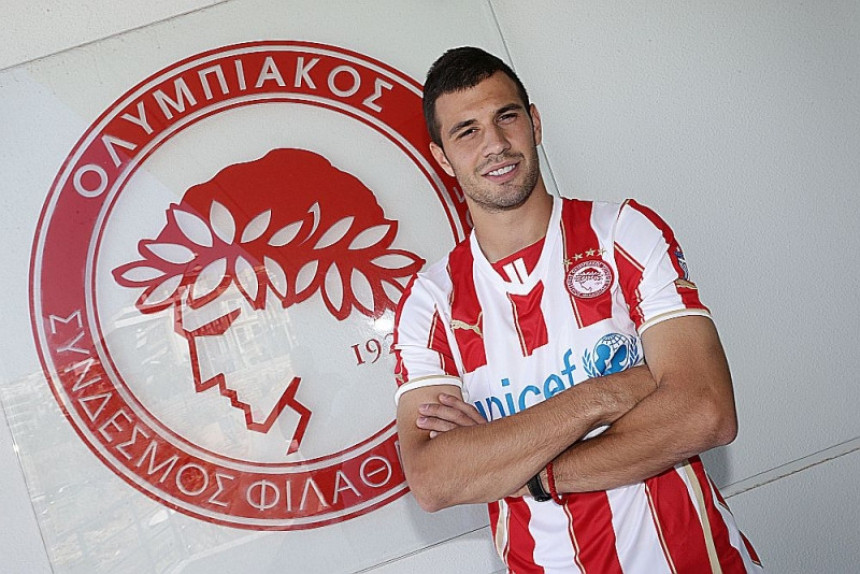 Luka Milivojević - Arsenal! Valensija ispada iz trke jer je Srbin preskup!