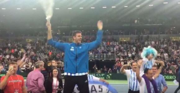 Video: Delpo slavio sa navijačima u Zagrebu!