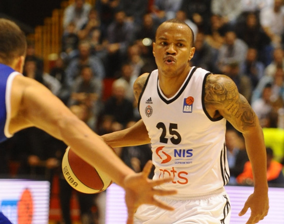 Dajte mi loptu kad se lomi...!